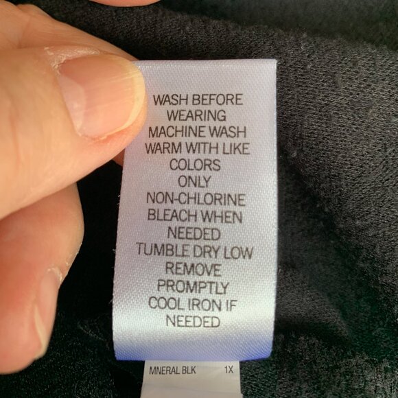 ๐ฑ 5 FOR $10. EVRI TEXTURED BLACK ROUND NECK LONG SLEEVE TOP SIZE 1X - Picture 7 of 7